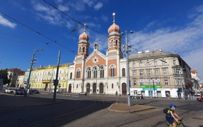 Plzen (Pilsen), Cehia: Ghid de călătorie 2026 – Dincolo de cea mai bună bere din lume!