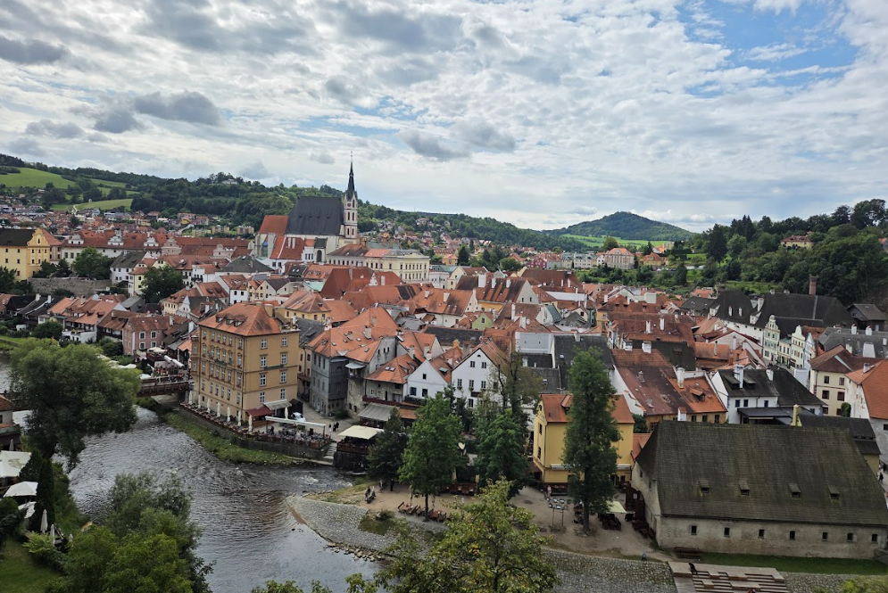 Cesky Krumlov, Cehia: ce vizitezi, cât costă și cum îți planifici city break-ul