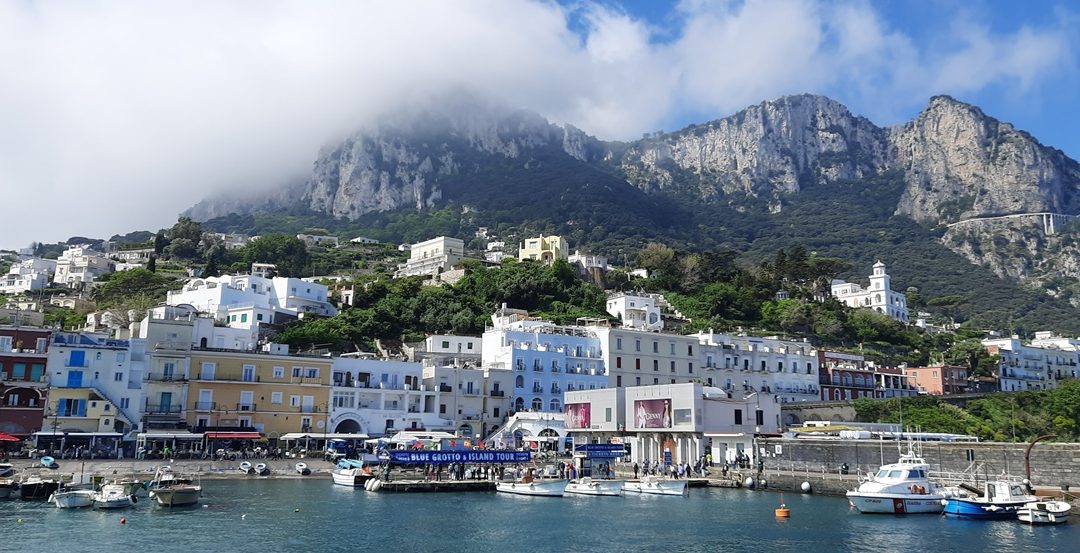 O zi pe insula Capri: traseul meu din Salerno, Capri, Anacapri și ferry spre Sorrento